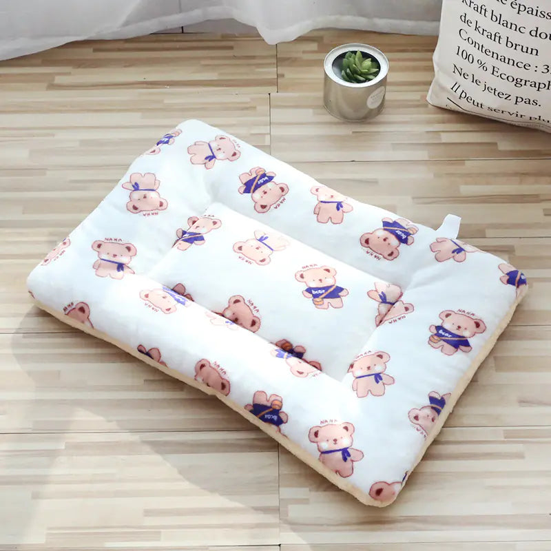 Thick Plush Cat Bed and Dog Blanket with Warm Padding